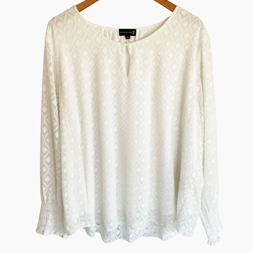 Ryan Wythe White Flowy Top Diamond Texture Smocked Sleeves Sz 3X Boho Cottage